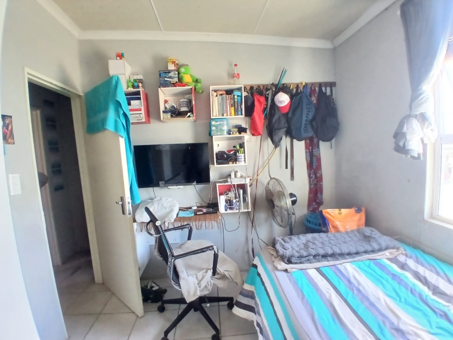 2 Bedroom Property for Sale in Forest Village Western Cape